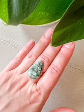 Load image into Gallery viewer, Seraphinite Ring

