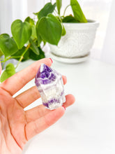 Load image into Gallery viewer, Chevron Amethyst Points
